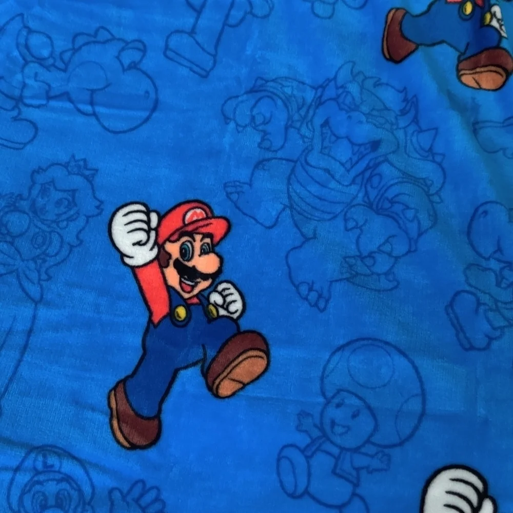 NWT - Super Mario Plush Throw - Sz 50” x 60”